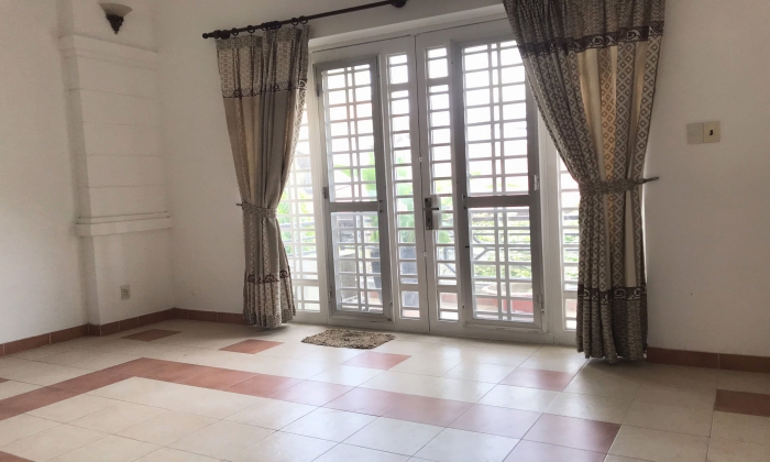 Unfurnished Three Bedroom House For Rent in Quoc Huong Thao Dien District 2 HCMC