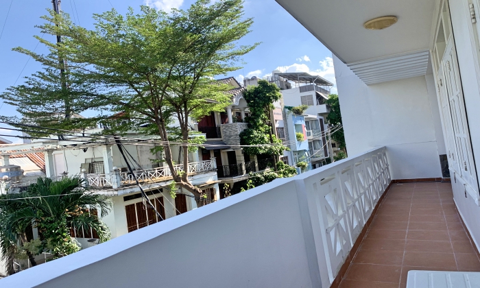 Bright Light House Balconies For Rent in Lang Bao Chi Thao Dien HCMC