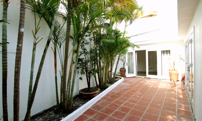 Big Garden House For Rent in An Phu Compound District 2 Ho Chi Minh City