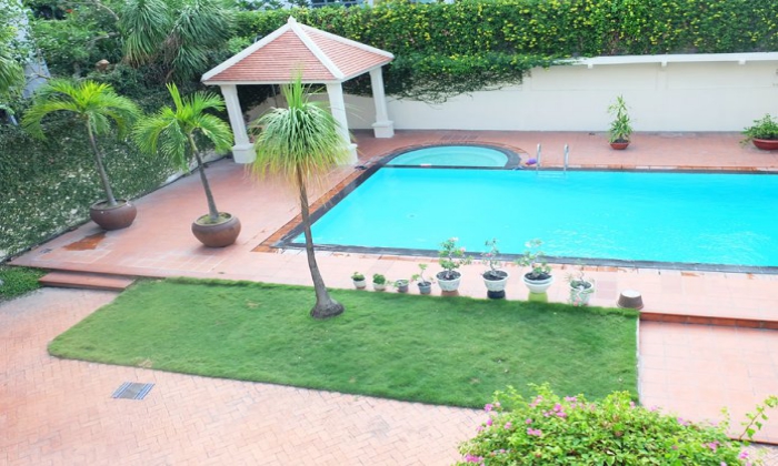 A Huge Garden And Pool Unfurnished Villa For Rent in An Phu District 2 HCMC