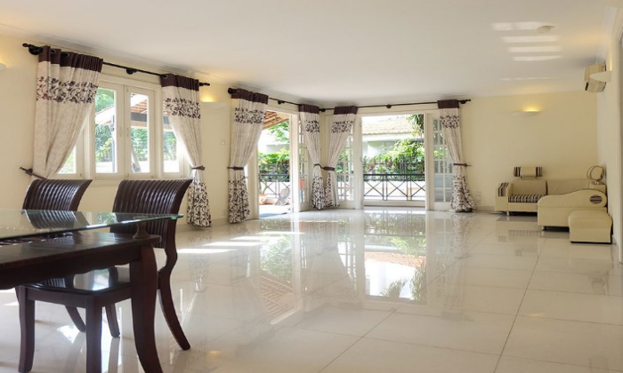 A Huge Garden And Pool Unfurnished Villa For Rent in An Phu District 2 HCMC