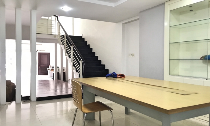 Unfurnished Four Bedroom House For Rent in Quoc Huong Street Thao Dien Thu Duc City