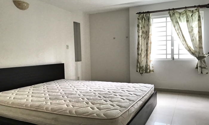 Unfurnished Four Bedroom House For Rent in Quoc Huong Street Thao Dien Thu Duc City