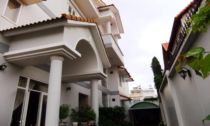 Big Garden Villa For Rent in Tran Nao District 2 Ho Chi Minh City