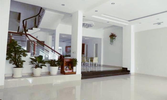 Six Bedrooms Villa For Rent full furnished Thao Dien HCM City